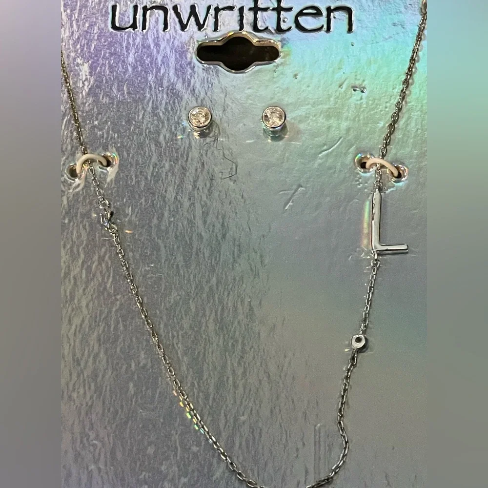 NWT Unwritten fine silver initial 